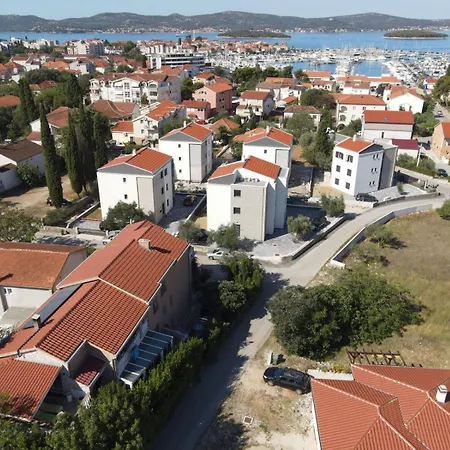 In With Sea View, Terrace, Air Conditioning, Wifi 4818-5 Biograd Na Moru