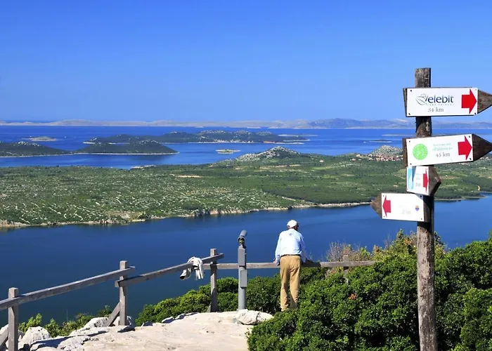In With Sea View, Terrace, Air Conditioning, Wifi 4818-5 * Biograd Na Moru