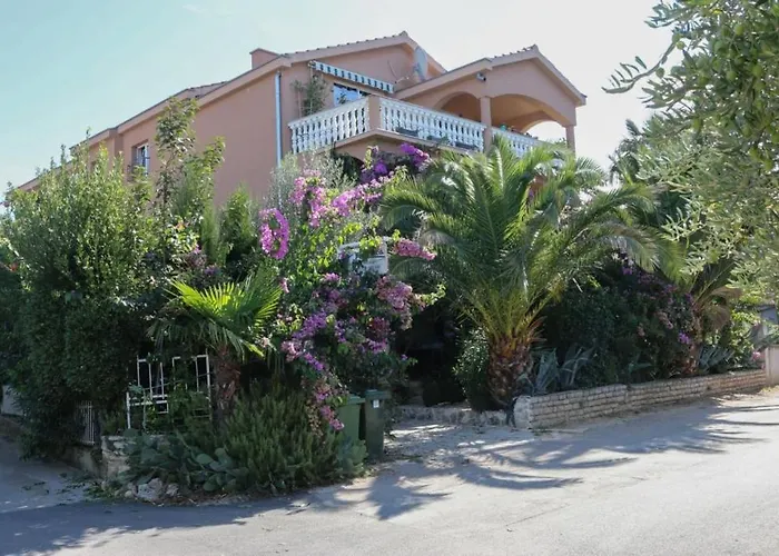 In With Sea View, Terrace, Air Conditioning, Wifi 4818-5